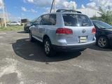 Volkswagen Touareg 2005 годаүшін3 500 000 тг. в Костанай – фото 4