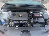 Hyundai Elantra 2020 года за 7 800 000 тг. в Уральск – фото 3