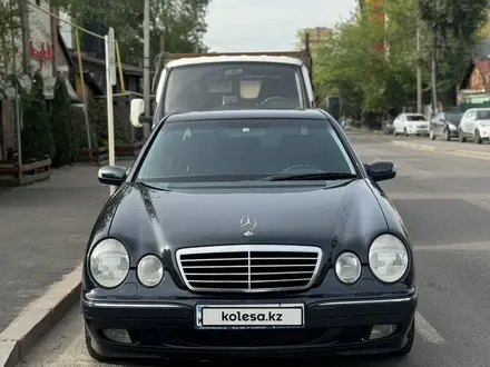 Mercedes-Benz E 320 2001 года за 10 100 000 тг. в Шымкент