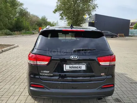 Kia Sorento 2016 года за 6 200 000 тг. в Уральск – фото 4