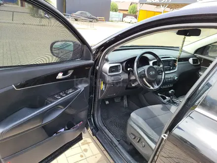 Kia Sorento 2016 года за 6 200 000 тг. в Уральск – фото 7