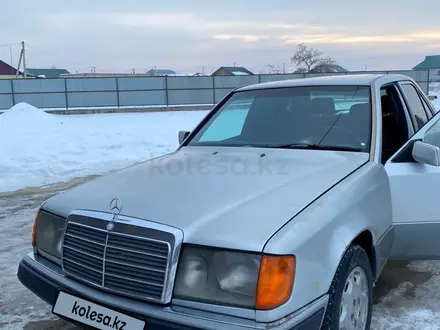 Mercedes-Benz E 230 1991 года за 1 500 000 тг. в Алматы – фото 13