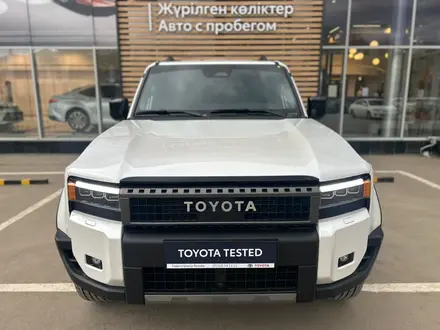 Toyota Land Cruiser Prado 2025 года за 45 290 000 тг. в Актобе – фото 2