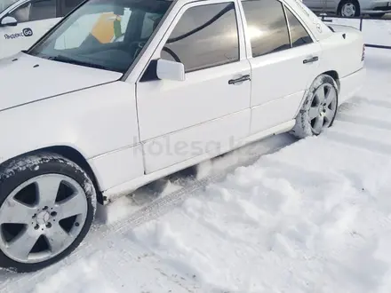 Mercedes-Benz E 260 1990 года за 1 500 000 тг. в Алматы – фото 2