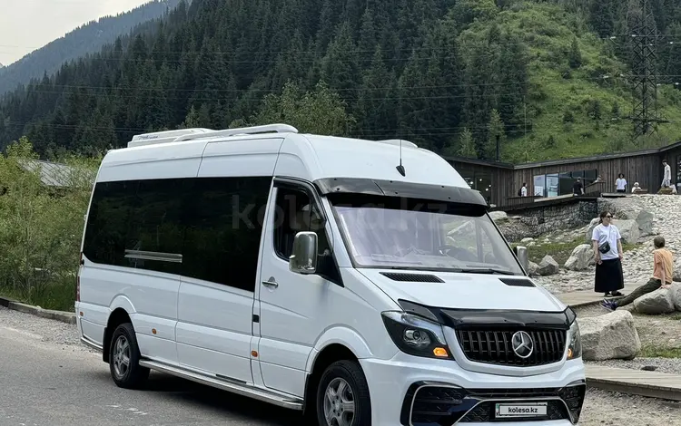 Mercedes-Benz Sprinter 2014 годаfor23 000 000 тг. в Алматы