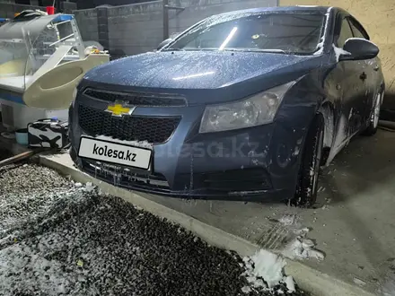 Chevrolet Cruze 2012 года за 3 000 000 тг. в Алматы