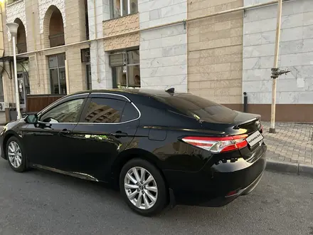 Toyota Camry 2020 года за 12 800 000 тг. в Туркестан – фото 6