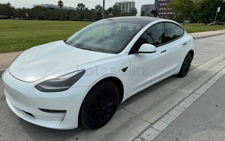Tesla Model 3 2023 года за 15 500 000 тг. в Алматы