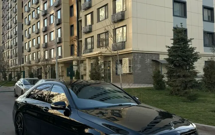 Mercedes-Benz S 63 AMG 2015 года за 28 400 000 тг. в Алматы