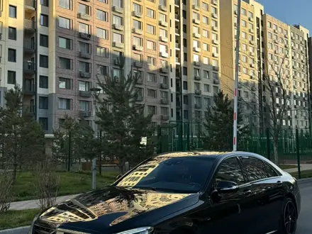 Mercedes-Benz S 63 AMG 2015 года за 28 400 000 тг. в Алматы – фото 3