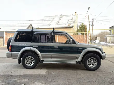 Mitsubishi Pajero 1996 года за 5 000 000 тг. в Алматы – фото 2