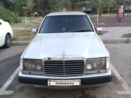 Mercedes-Benz E 230 1992 года за 1 300 000 тг. в Шу – фото 7