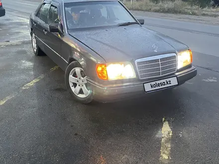 Mercedes-Benz E 280 1995 года за 2 600 000 тг. в Алматы – фото 5