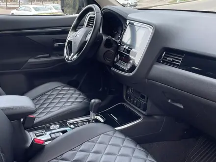Mitsubishi Outlander 2020 года за 9 500 000 тг. в Алматы – фото 9