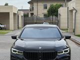 BMW 740 2019 года за 38 000 000 тг. в Шымкент – фото 2