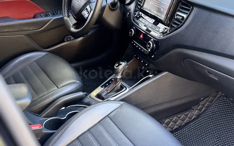 Hyundai Accent 2021 года за 6 650 000 тг. в Астана
