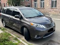 Toyota Sienna 2016 годаfor11 000 000 тг. в Актобе