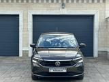 Volkswagen Polo 2023 года за 8 300 000 тг. в Уральск