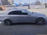 Mercedes-Benz C 240 2001 годаүшін2 600 000 тг. в Семей – фото 2