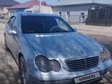 Mercedes-Benz C 240 2001 годаүшін2 600 000 тг. в Семей – фото 5