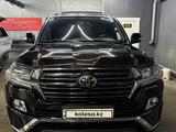 Toyota Land Cruiser 2017 годаүшін32 900 000 тг. в Астана