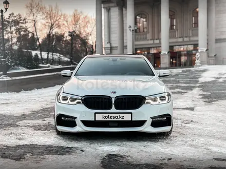 BMW 540 2018 года за 23 500 000 тг. в Алматы – фото 3