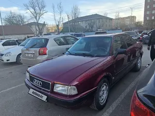 Audi 80