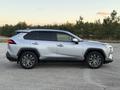 Toyota RAV4 2023 года за 14 790 000 тг. в Костанай – фото 11