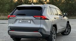 Toyota RAV4 2023 годаүшін14 900 000 тг. в Костанай – фото 2