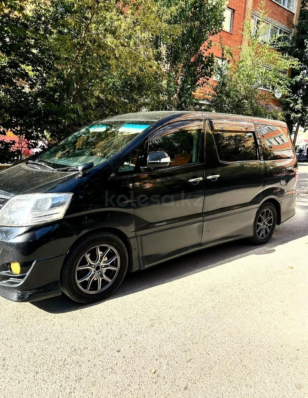 Toyota Alphard, 2008