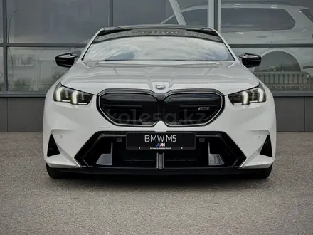 BMW M5 2026 года за 87 900 000 тг. в Усть-Каменогорск – фото 2