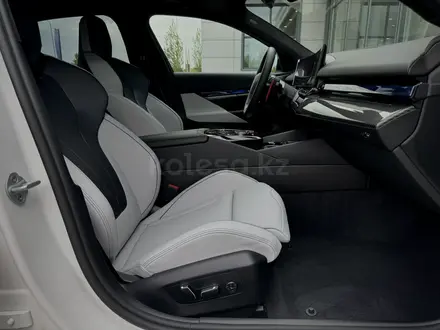 BMW M5 2026 года за 87 900 000 тг. в Усть-Каменогорск – фото 15