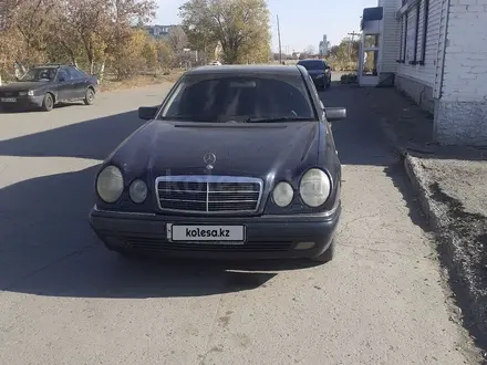 Mercedes-Benz E 200 2000 года за 3 000 000 тг. в Костанай – фото 9