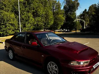 Mitsubishi Galant