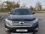 Toyota Highlander 2013 годаүшін13 200 000 тг. в Алматы