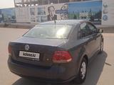 Volkswagen Polo 2015 годаfor4 000 000 тг. в Атырау – фото 4