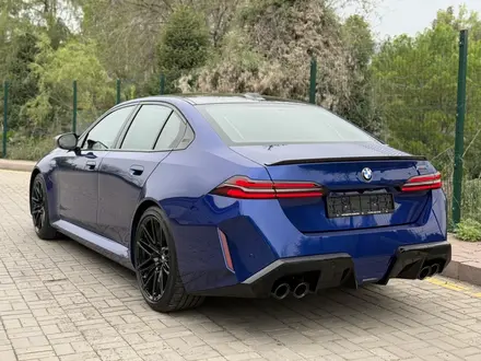 BMW M5 2024 года за 87 000 000 тг. в Алматы – фото 22