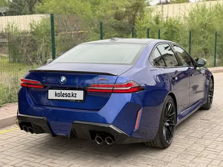 BMW M5 2024 года за 87 000 000 тг. в Алматы – фото 21