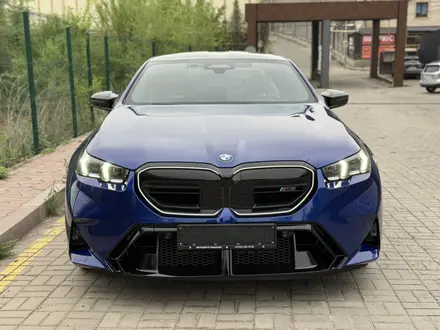 BMW M5 2024 года за 87 000 000 тг. в Алматы – фото 9