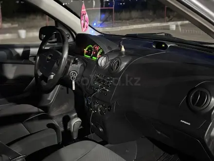 Chevrolet Aveo 2012 года за 2 650 000 тг. в Караганда – фото 9