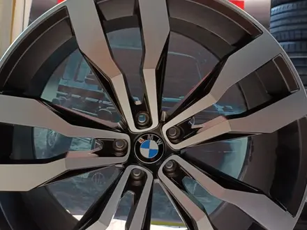 Одноразармерные диски на BMW R21 5 112 BP за 450 000 тг. в Уральск – фото 9