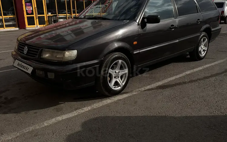 Volkswagen Passat 1994 годаүшін1 650 000 тг. в Тараз