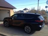 Toyota Highlander 2021 годаfor27 000 000 тг. в Уральск – фото 2