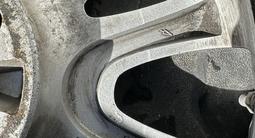 Оригинал диски от тойота сиенна за 150 000 тг. в Алматы – фото 2