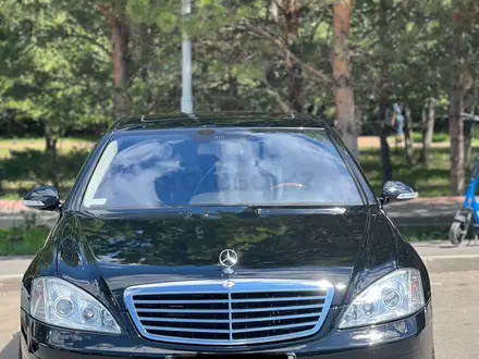 Mercedes-Benz S 500 2008 года за 8 100 000 тг. в Астана – фото 2