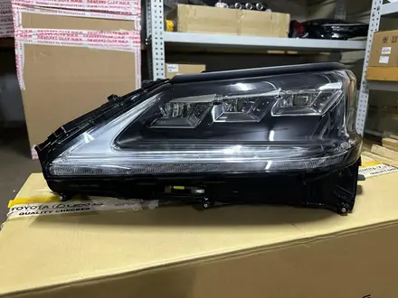 Фара Lexus Lx 570 за 1 300 000 тг. в Алматы