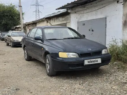 Toyota Carina E 1992 года за 1 250 000 тг. в Тараз