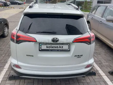 Toyota RAV4 2018 года за 13 500 000 тг. в Кокшетау – фото 7