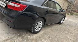 Toyota Camry 2013 года за 8 500 000 тг. в Тараз