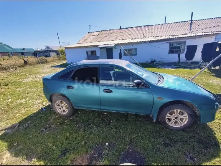 Mazda 323, 1995